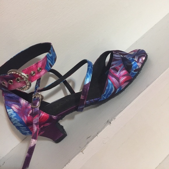 Floral heels - Picture 2 of 3